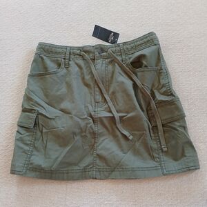 hollister ♡ cargo skirt green y2k gorpcore army utility